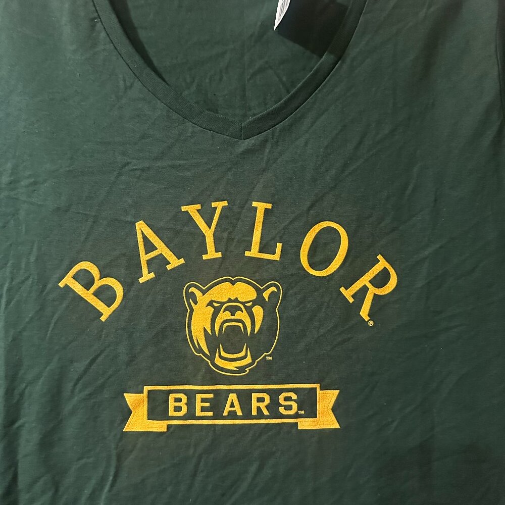 Baylor Bears Women’s V-Neck T-Shirt – Dark Green, Size 2XL, NWT